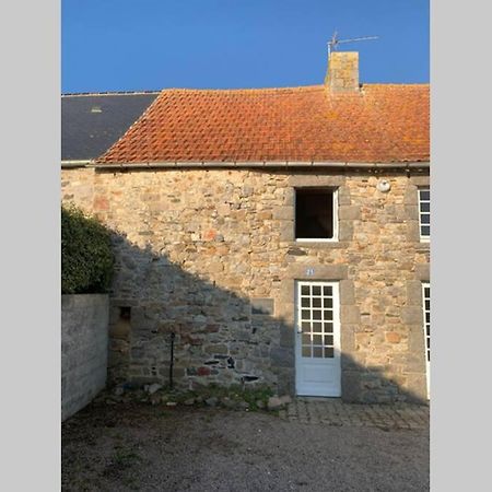 Sciotot - Bord De Mer - La Petite Maison Ле-Пьё Экстерьер фото